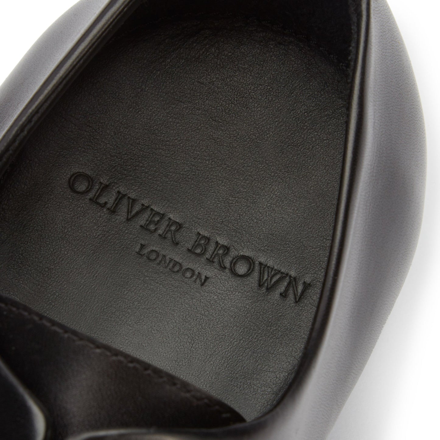 Oliver Brown Cap Toe Shoe - Black