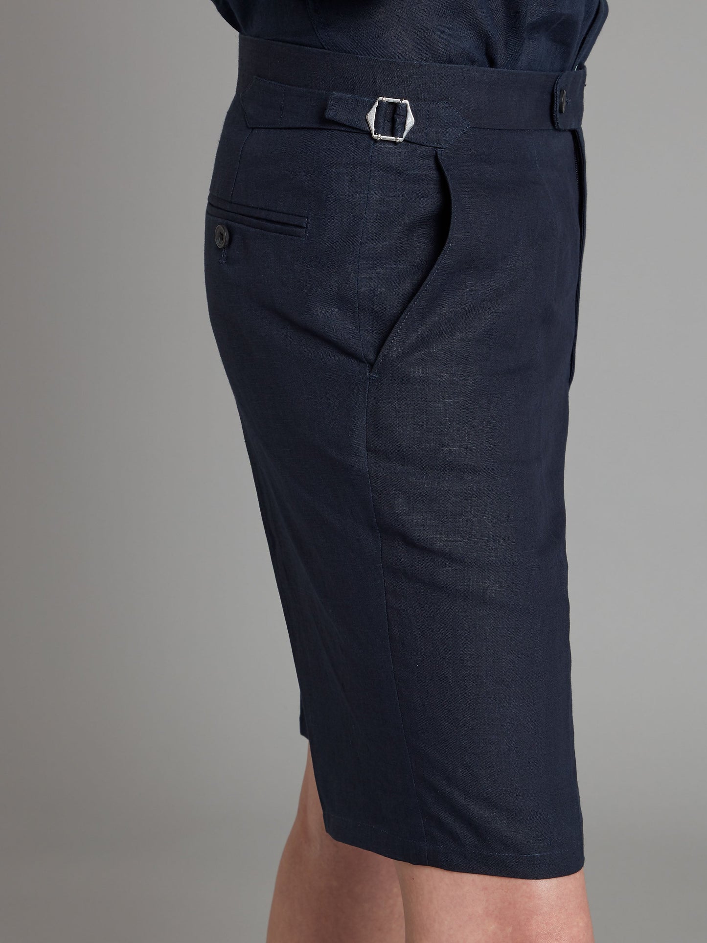 Pleated Shorts - Navy Linen