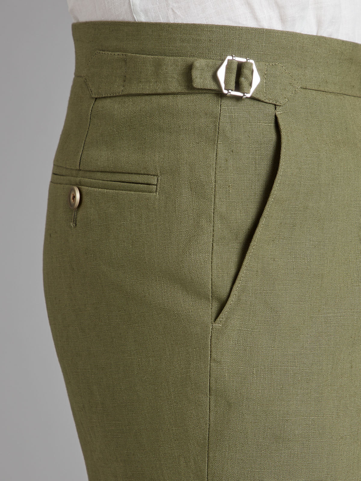 Pleated Shorts - Sage Green Linen