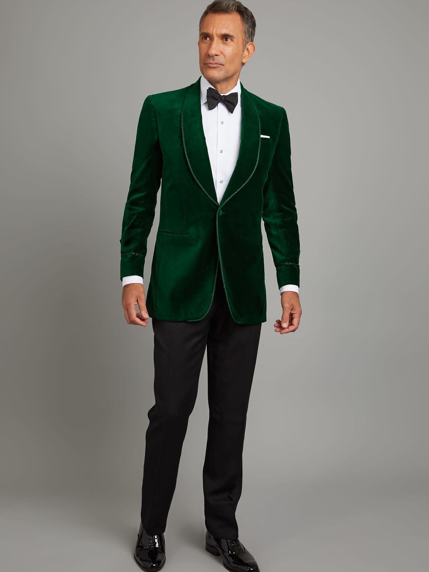 Pembroke Smoking Jacket - Green | Men's Velvet Smoking Jacket | Oliver ...